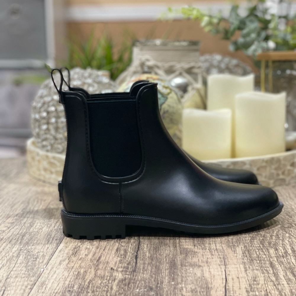 🆕 Women's Ankle Waterproof Chelsea Rain Boots - Picture 5 of 11